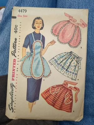 VTG  50's SIMPLICITY 4479 ONE YARD FULL & HALF APRONS IN 4 STYLES PATTERN-CUT- - Image 1 of 2