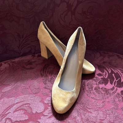 Zapatos de salón Pelle Moda de gamuza cervatillo tacón cuadrado punta redonda talla 9 usados Foto 1 de 4