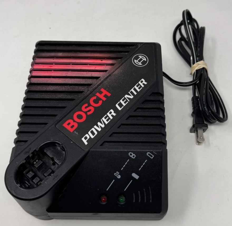 BOSCH BC016 BATTREY CHARGER 7.2V-24V . - Image 1 of 3