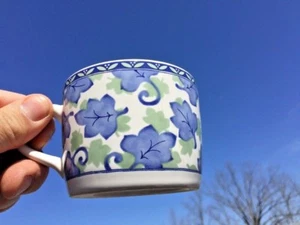 Vintage ORIGINAL Pfaltzgraff Blue Ivy UNIQUE Coffee Mugs Tea Cup Set of 6 3/3 - Picture 1 of 7