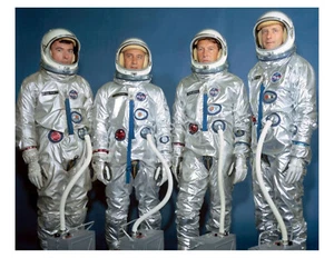 Retrato de astronauta Gemini 3 1964 de la NASA - 8x10 en 8,5" x 11" - Imagen 1 de 1