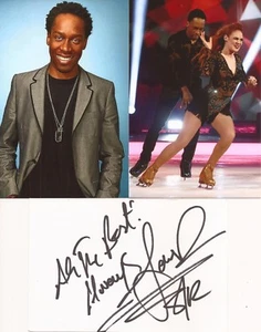 DANCING ON ICE/MÚSICA: TARJETA BLANCA 6x4 firmada por Lemar + 2 fotos sin firmar + certificado de autenticidad - Imagen 1 de 1