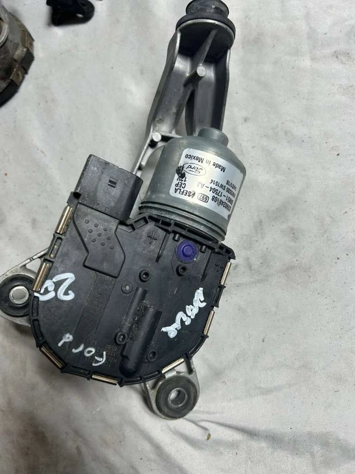 Motor limpiaparabrisas delantero derecho pasajero Focus 12-18 BM5117K484A Foto 1 de 2