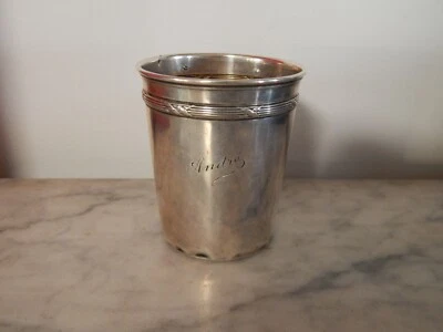 ANCIENNE TIMBALE Gobelet en ARGENT Poinçonné Minerve 1 Titre Monogrammé André - Photo 1/4