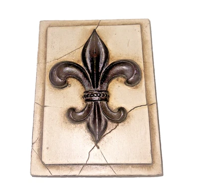 RETIRED Sid Dickens Memory Block T-26 "Fleur-De-Lis" Early Tile w/ Oval Stamp - Image 1 of 4