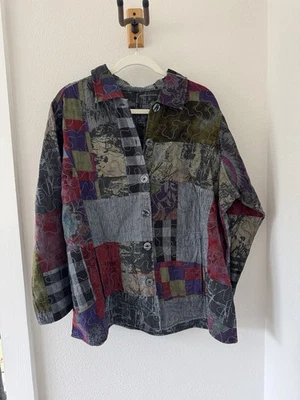 Chaqueta con botones reversible de perejil y salvia talla 1X retazos/gris salpicaduras Foto 1 de 4