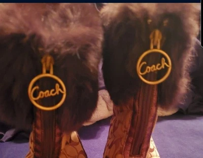 Botas Coach marrons tamanho 10 - Imagem 1 de 3