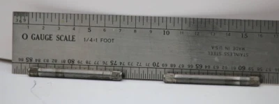 Set of 2 Lionel 1120-118 Stainless Steel Axle O Gauge Post War 1:48 Scale Part - Image 1 of 3