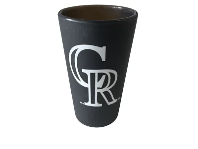 Nuevo con etiquetas Colorado Rockies 16 oz vidrio de pinta de silicona logotipo irrompible MLB negro blanco Foto 1 de 4