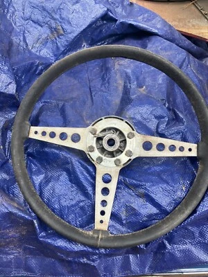 MG MGB STEERING WHEEL AND HUB - Изображение 1 из 4