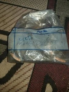 NISSAN GENUINE PARTS CRANKSHAFT BEARING SET #12207-01E00 st NEW OEM NOS - Bild 1 von 3