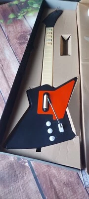 Guitarra Nyko Front Man PlayStation 2 Modelo 80592-E14-0611 Roja y Negra PS2 Foto 1 de 4