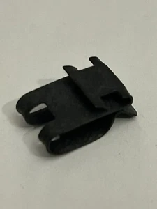 20 Qty x S Type  Edge Clip 16mm x 10mm To Grip 0.5mm to 1.5mm Thick Material. - Picture 1 of 2