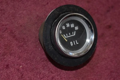 1963-66 Ford F100-250 Deluxe приборной панели датчик давления масла изящный оригинальный работает хорошо - Изображение 1 из 4