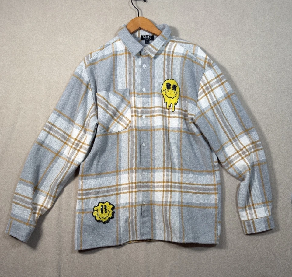 Boohoo человек L негабаритный серый/коричневый фланелевая рубашка улыбка лицо открытый Gorpcore работы - Изображение 1 из 4