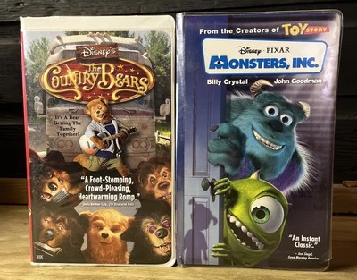 Walt Disney VHS Lot (2) Monsters Inc & The Country Bears Movie - FREE SHIPPING Foto 1 de 3