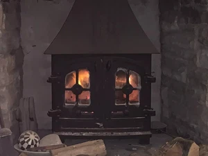 Yeoman Devon Stove Glass - 211mm x 142mm (Top Corner Cut Schott Robax HD Quality - Picture 1 of 3