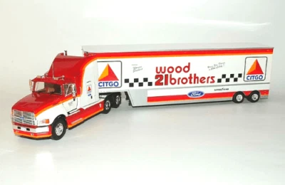 Ford AeroMax (1990) - NASCAR American Trucks 1:43 Brand New in Box - Image 1 of 4