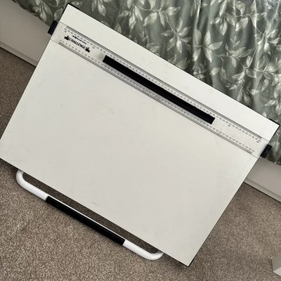 Blundell Harling, A2 Drawing board, includes movable ruler and handle.  - Image 1 of 4
