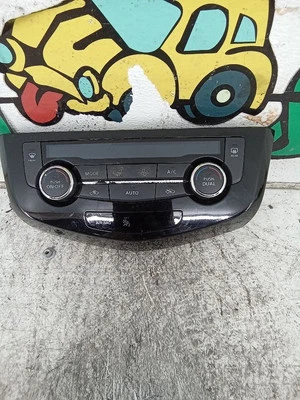 Módulo de control de temperatura Nissan Rogue 2014-2016 Foto 1 de 4