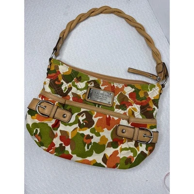 Relic Brand Floral Canvas & Faux Leather Hobo Bag Shoulder Bag Purse - Image 1 of 4