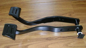 69 Camaro Brake & Clutch Pedal Assembly Nova 69 70 71 72 pedals - Picture 1 of 9
