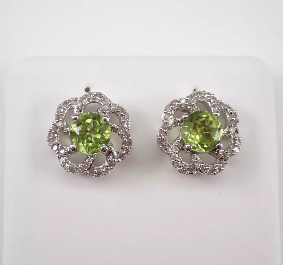 2Ct Round Cut Lab-Created Green Peridot Halo Stud Earrings 14K White Gold Plated - Image 1 of 4
