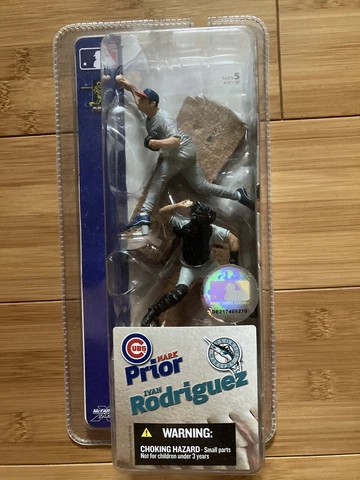 2-Pk Action Figures Cubs Mark Prior Marlins Ivan Rodriguez 2004 McFarlane NOS Cover