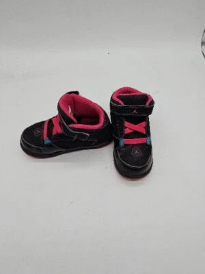 Air Jordan Zapatos para Niños Pequeños Talla 8C Negro Azul Rosa Caliente Correa Sin Cordones Gamuza Brillante Foto 1 de 4