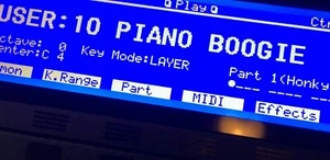 Roland XP-60 / XP-80 Custom (negatives) LED Grafikdisplay! - Bild 1 von 2
