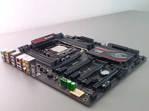 CPU MOBO COMBO - Intel XEON E5-1620 V4, Gigabyte GA-X99-GAMING G1 WIFI, LGA 2011 - Photo 1/6