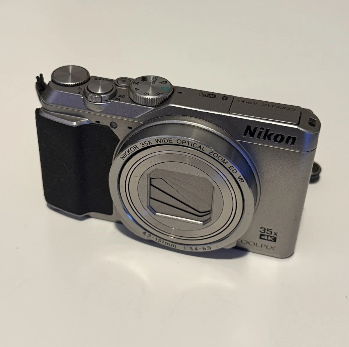 超美品　Nikon COOLPIX A900 シルバー 35倍ズーム 4K Amazon.com : Nikon COOLPIX A900 Digital Camera (Silver) : Electronics