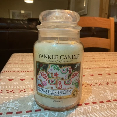 Yankee Candle  Cream Colored Ponies  Large 623g Jar. New in Mint Condition 2017 - Image 1 of 4