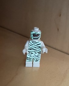 Lego Monster Fighters: GLOW in the dark Mummy (mof001) exclusive to set 9462