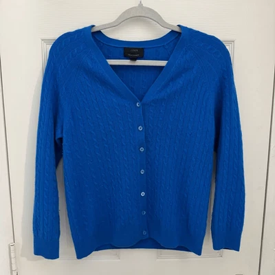 J. Cárdigan Crew 100 % cachemir italiano tejido con cable talla mediana azul real Foto 1 de 4