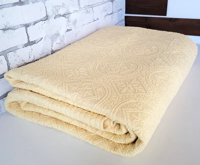 Cubrecama acolchada amarilla herrajes restauración derecha medallón Queen 100 % algodón Foto 1 de 4