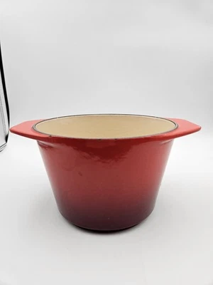 Olla para fondue de hierro fundido Le Creuset 1,75 cuartos de galón esmalte rojo Foto 1 de 4