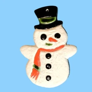 Muñeco de Nieve Adorno de Navidad Cerámica Hecho a Mano 3D Texturizado Firmado - Imagen 1 de 4