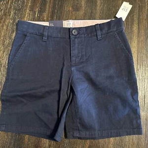 NWT Gap Kids Girls Size 5 Navy Blue Classic Chino Shorts Uniform - Picture 1 of 4