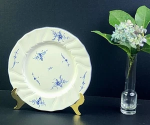 Villeroy & Boch Vieux Luxembourg - 8" Round Salad Plate, Blue Floral & Embossed - Picture 1 of 8