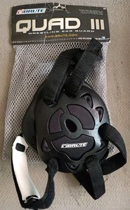 Protector protector de oreja de engranaje de cabeza de lucha ajustable Brute Quad IIIBlack/581 - Imagen 1 de 6