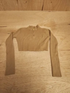 Daisy Crop Top Longsleeve Tan Size Large 1/4 Zip - Picture 1 of 6