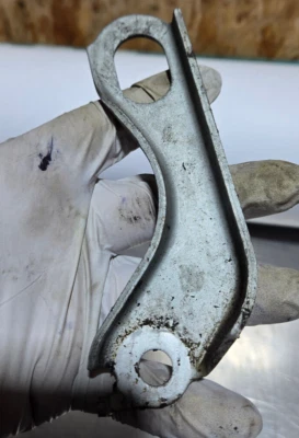 93-97 FORD PROBE MOTOR PUNTO DE ELEVACIÓN GANCHO TIRADOR SOPORTE MONTAJE FABRICANTE DE EQUIPOS ORIGINALES #1 Foto 1 de 2