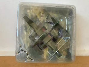 ALTAYA AVION DOUGLAS A 26 B INVADER USA 1/144 NEUF SOUS BLISTER A4 - Imagen 1 de 4