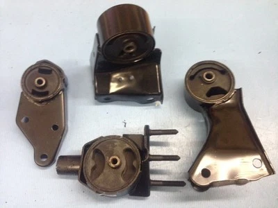 Motor Mount & Transmission Mount Set 4PCS for 99-02 Mercury Villager V6 3.3L - Image 1 of 4