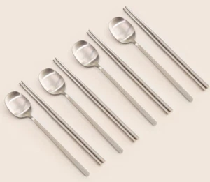 Pure Cutlery Set For 4 People Silver Color Spoons 4P + Chopsticks 4P - Picture 1 of 2