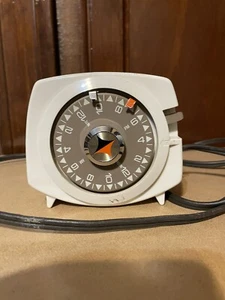 Temporizador de lámpara y electrodomésticos vintage Intermatic Time-All modelo A211-6 - Imagen 1 de 5