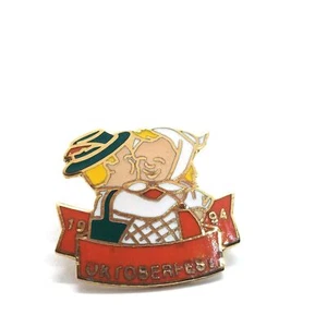 1994 Oktoberfest Lapel Pin Enamel Hat Couple Beer Festival Souvenir - Bild 1 von 3