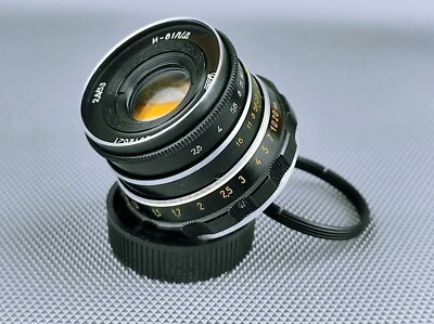 INDUSTAR-61 L/D  2.8/53mm Leica lens M39 Zorki FED cap adapter CLA № 8912821 (1) - Image 1 of 4
