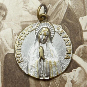 Antike religiöse Medaille. Unsere Liebe Frau von Fatima, heilige Jungfrau Maria. PAX Anhänger. - Bild 1 von 4